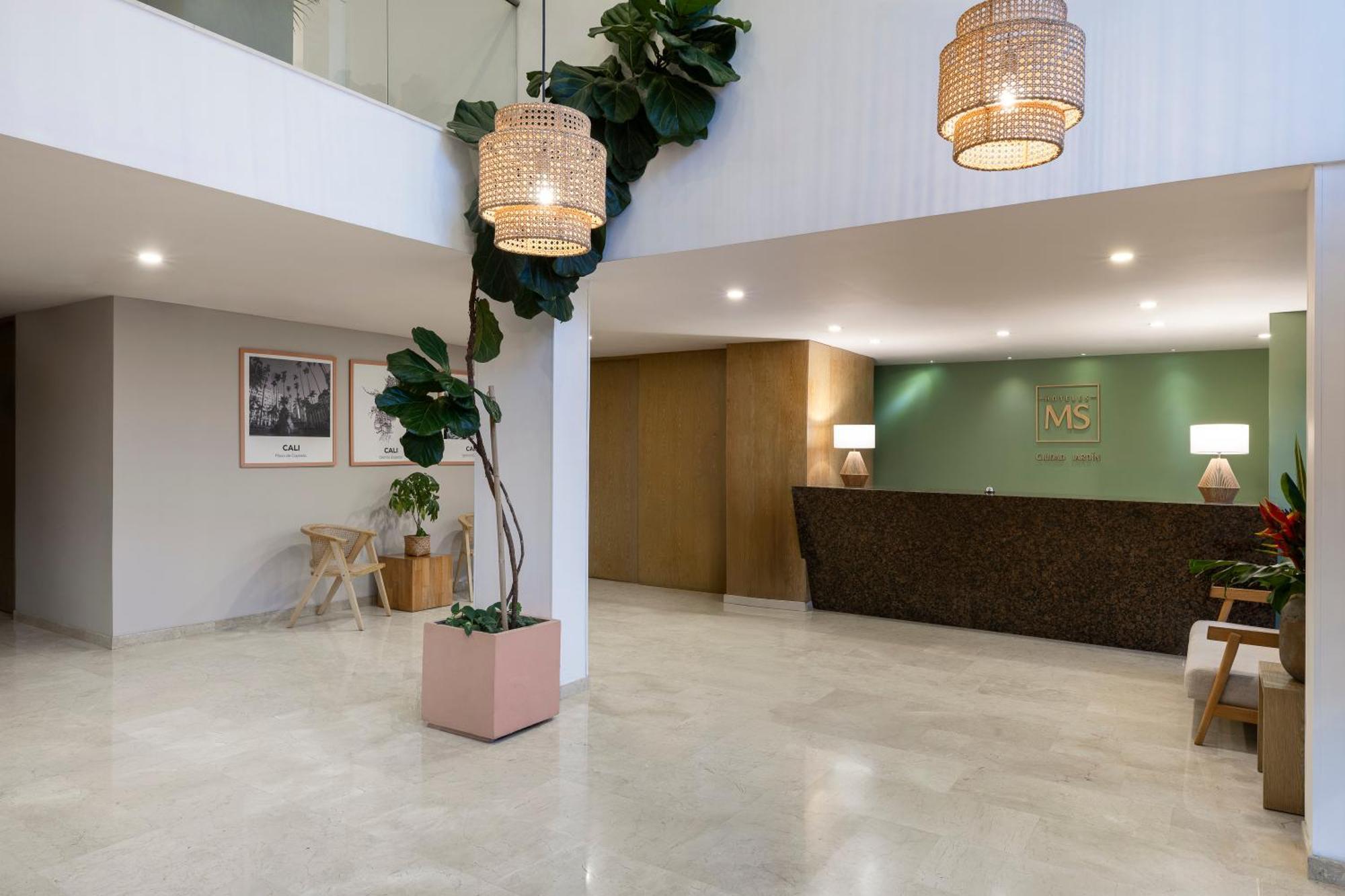 Hotel Ms Ciudad Jardin Cali Exterior photo