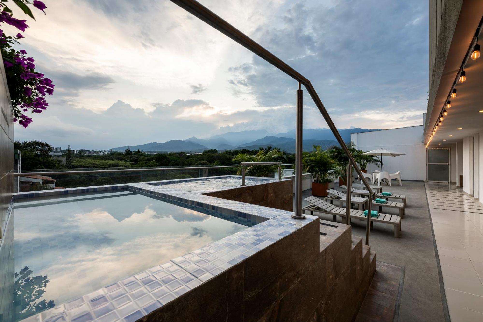 Hotel Ms Ciudad Jardin Cali Exterior photo