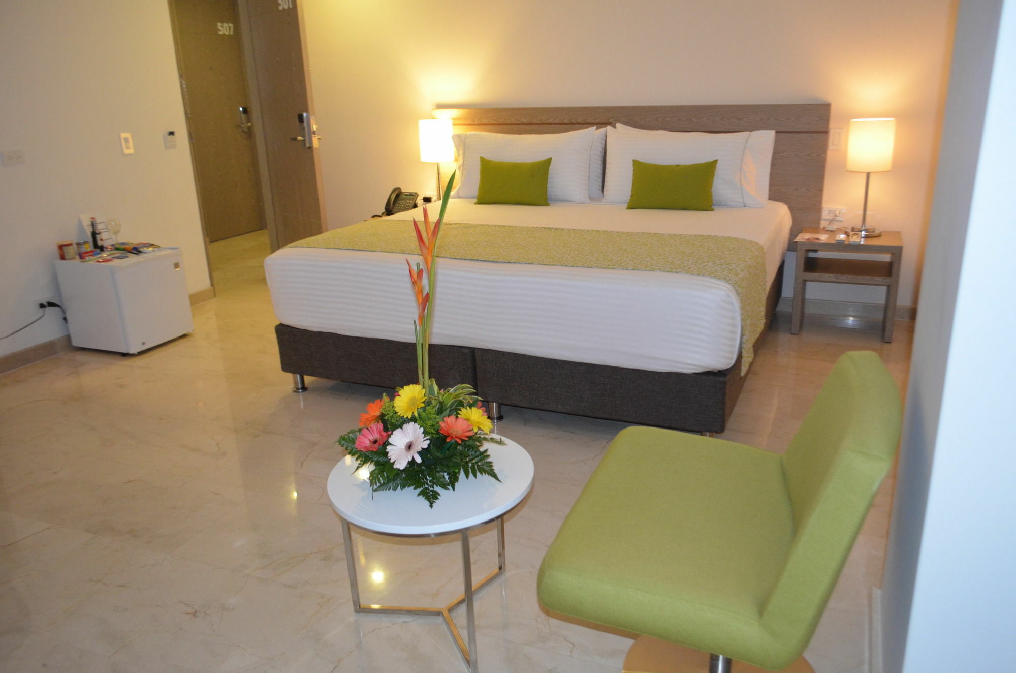 Hotel Ms Ciudad Jardin Cali Exterior photo